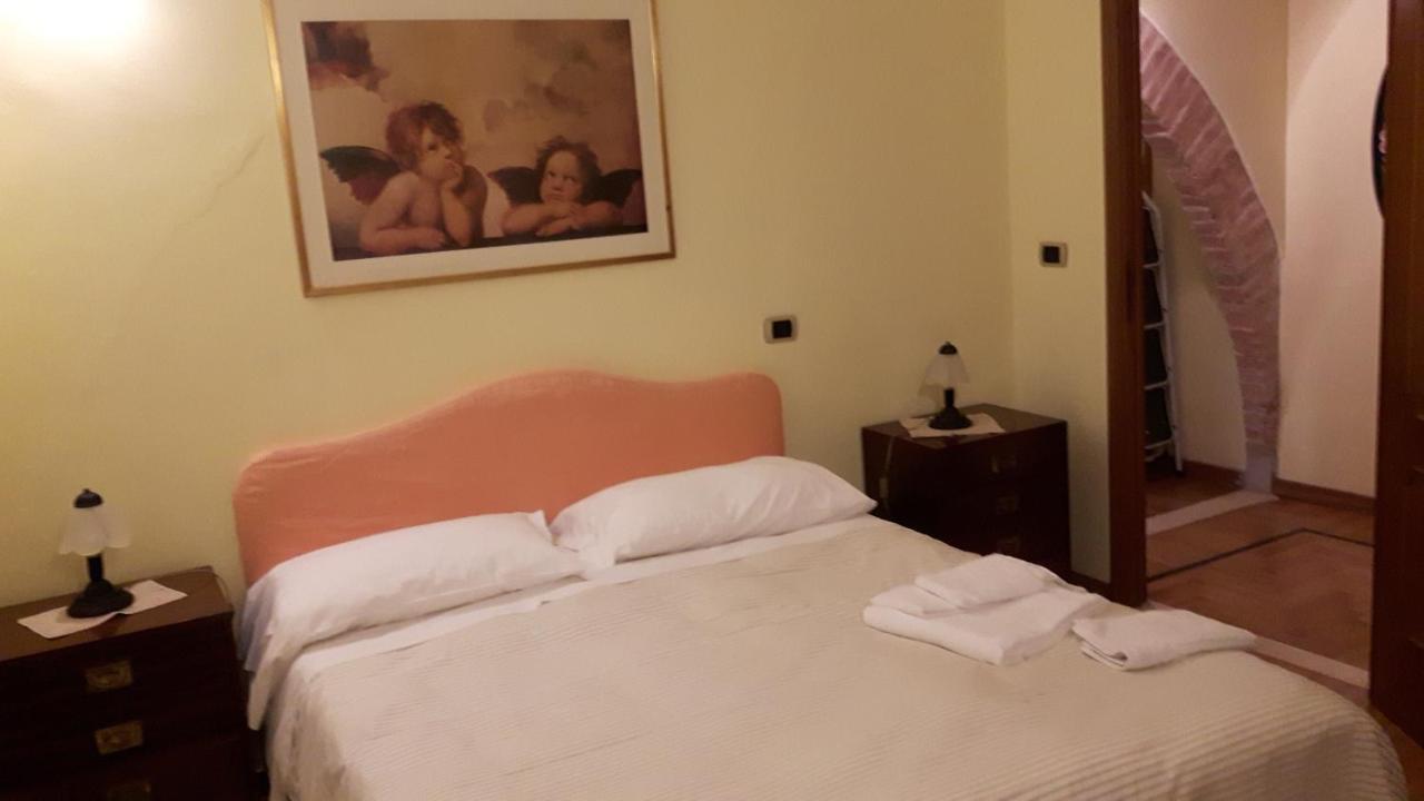 Mae Albenga Suites Exterior photo